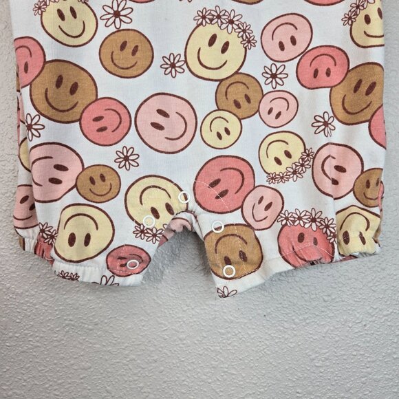 Smile Face Romper Hippie Baby Bodysuit 6 Months Pink White and Brown - Picture 2 of 8